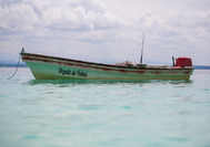 Boot im Pazifik vor Pedas