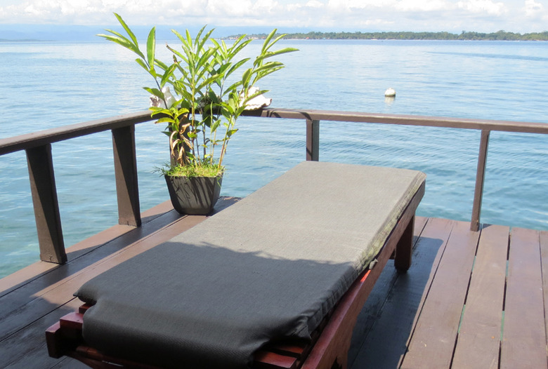 Panama Rundreise | Blick von der Terrasse, Bocas del Toro