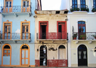Panama Rundreise | Fassaden in der Altstadt von Panama City