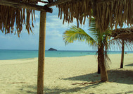 Schattige Pltze am Strand von Playa Blanca